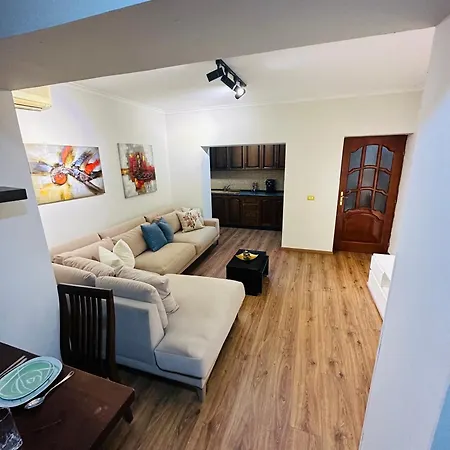 Moon Apartment Tirana